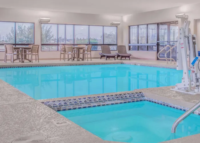 Days By Wyndham Hotel